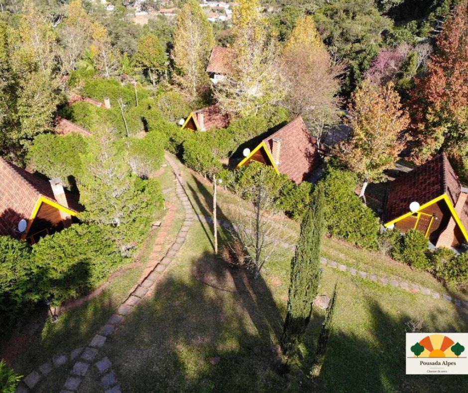 Pousada Alpes Santo Antônio do Pinhal Екстериор снимка