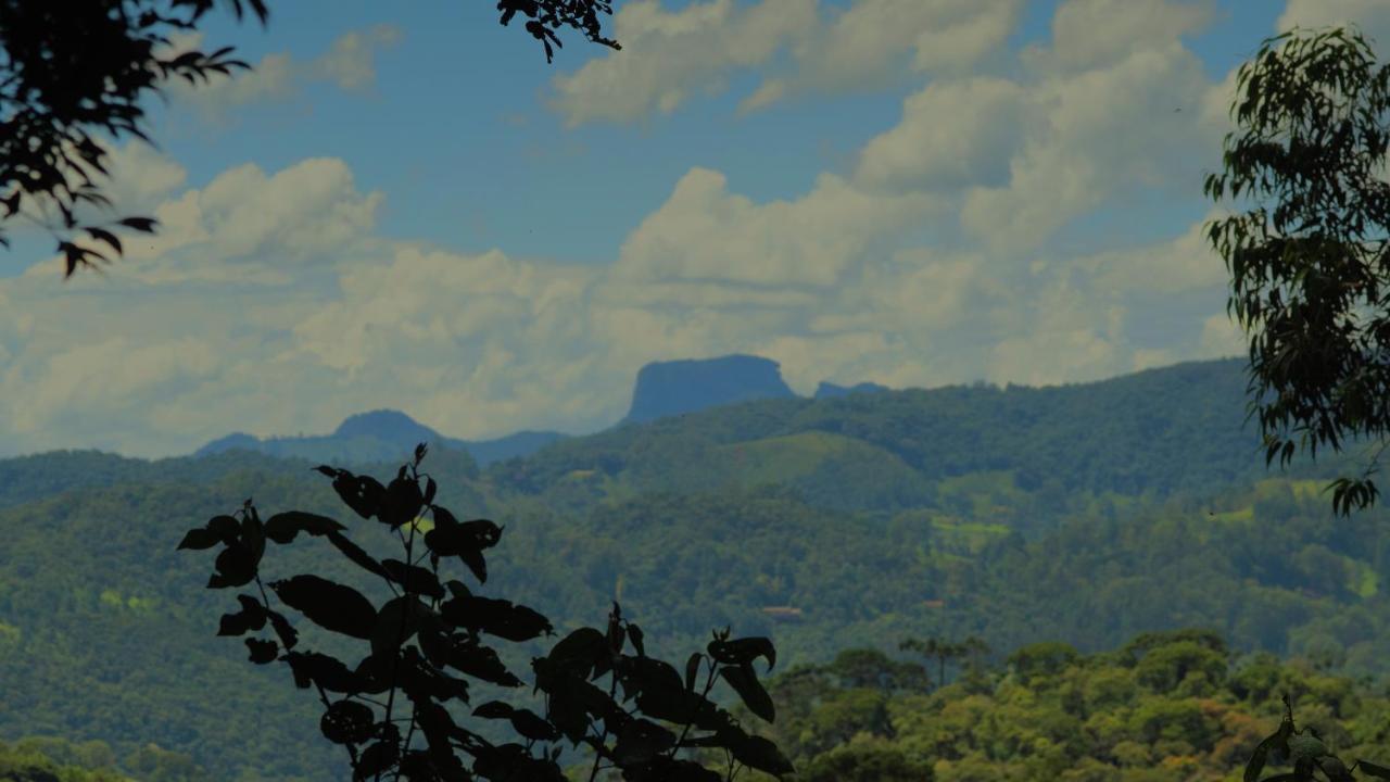 Pousada Alpes Santo Antônio do Pinhal Екстериор снимка